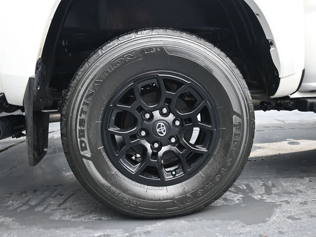 2022 Toyota Tacoma SR5 V6