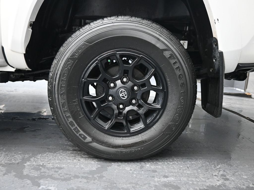 2022 Toyota Tacoma SR5 V6