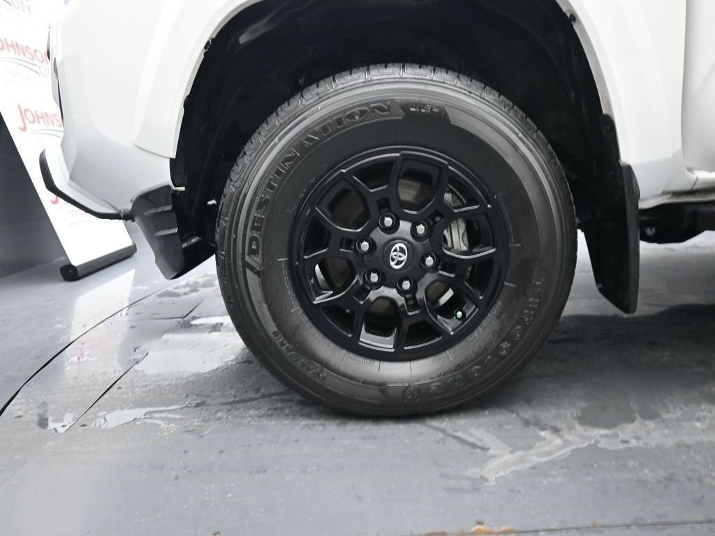 2022 Toyota Tacoma SR5 V6