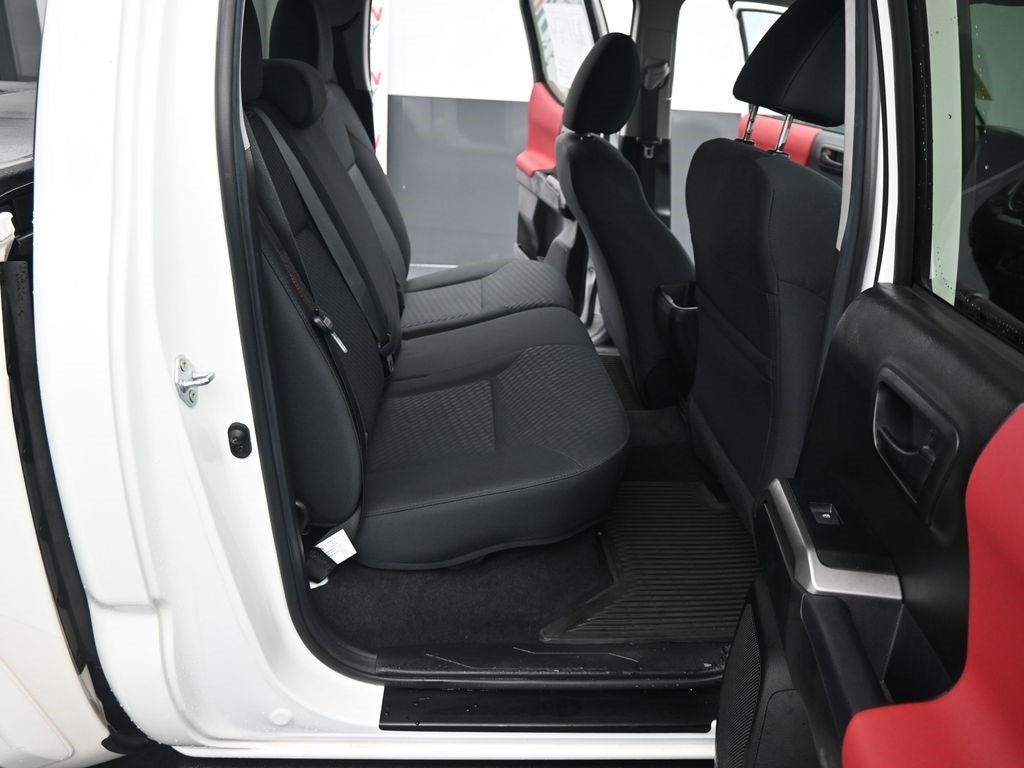 2022 Toyota Tacoma SR5 V6