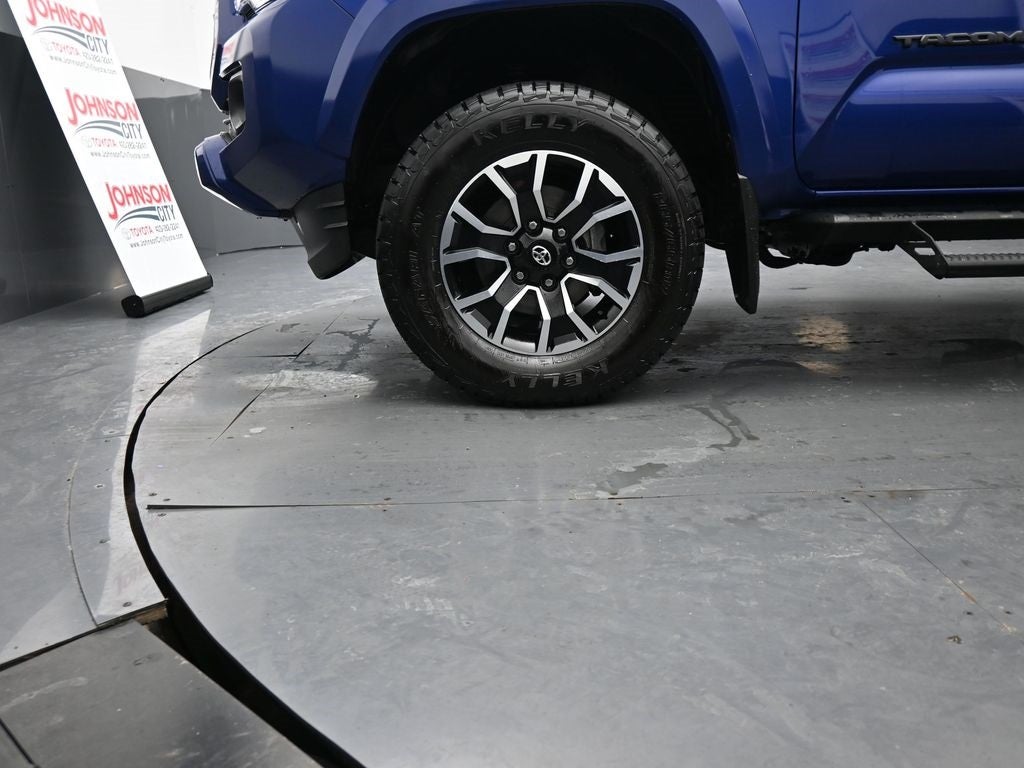 2022 Toyota Tacoma TRD Sport V6