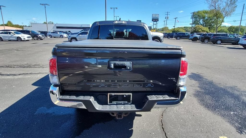 2022 Toyota Tacoma TRD Off-Road V6