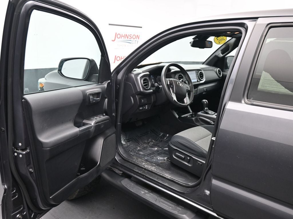 2022 Toyota Tacoma TRD Off-Road V6