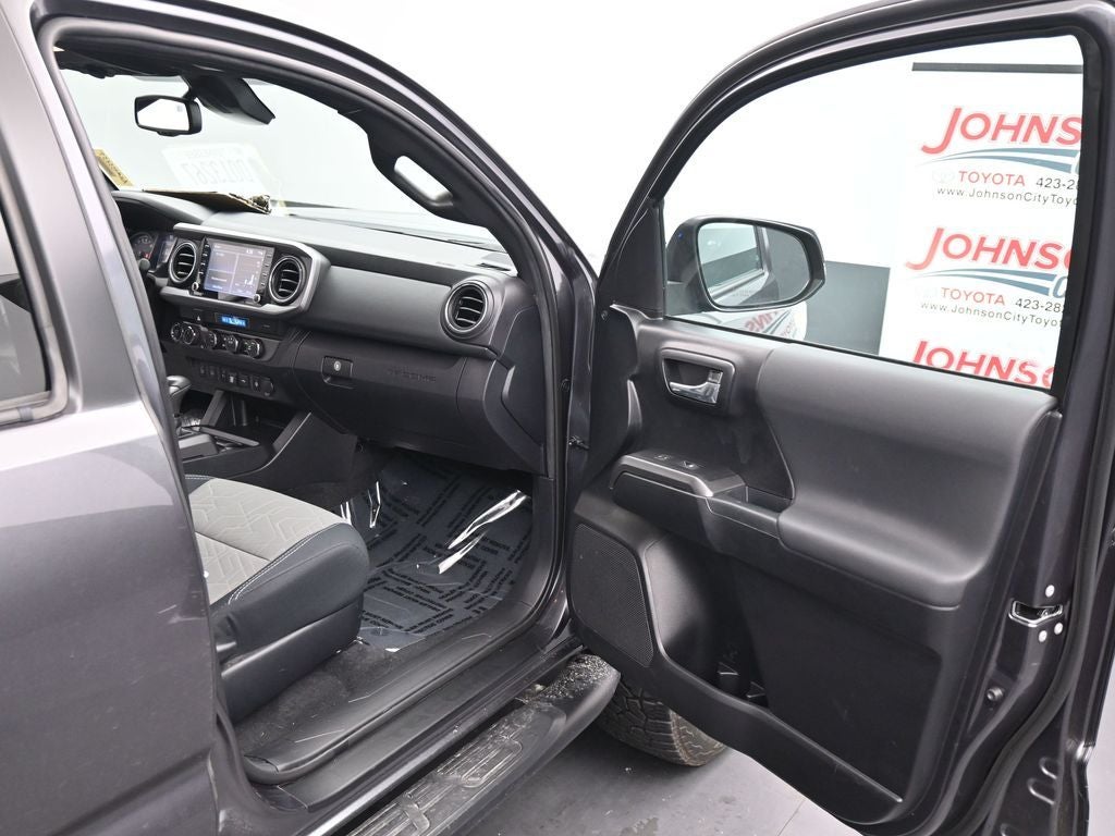 2022 Toyota Tacoma TRD Off-Road V6