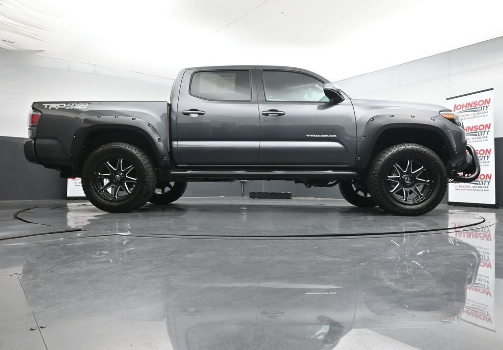 2022 Toyota Tacoma TRD Off-Road V6