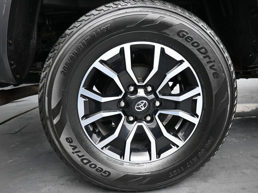 2022 Toyota Tacoma TRD Sport V6