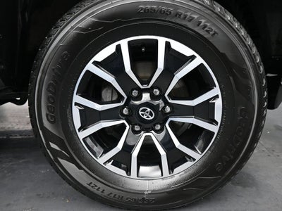 2022 Toyota Tacoma TRD Sport V6