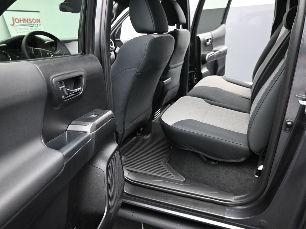 2022 Toyota Tacoma TRD Sport V6