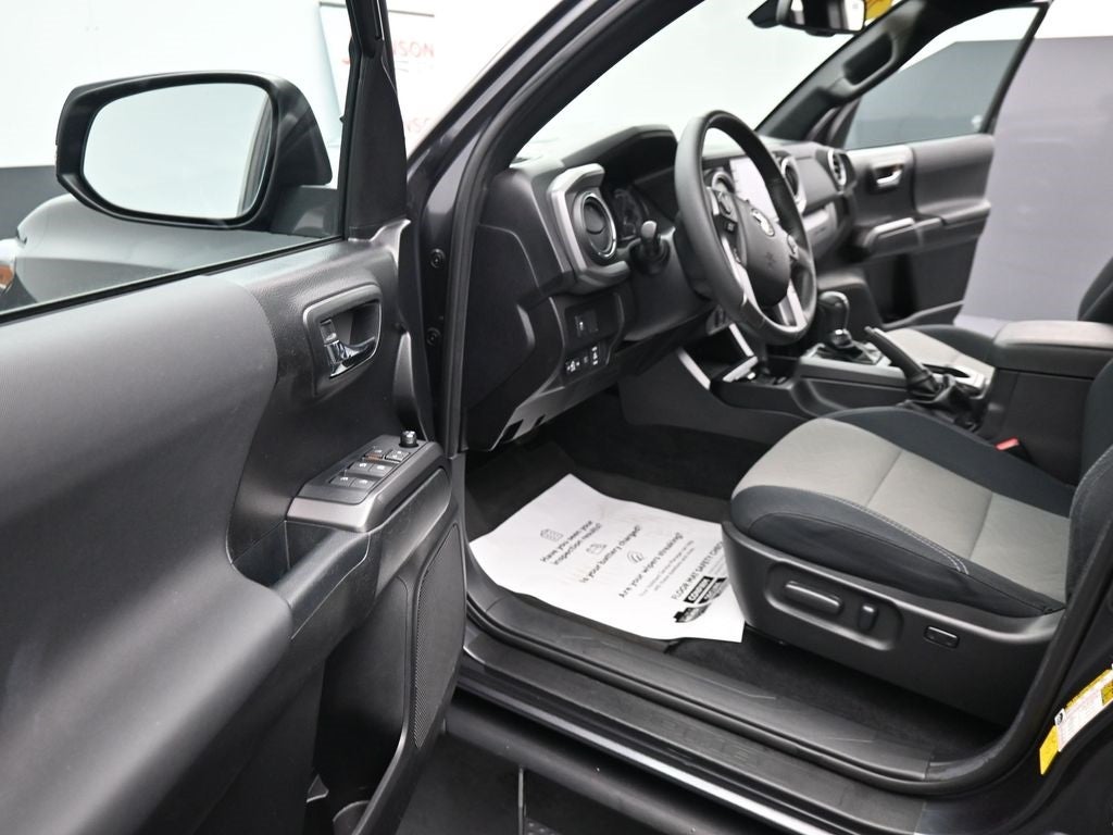 2022 Toyota Tacoma TRD Sport V6