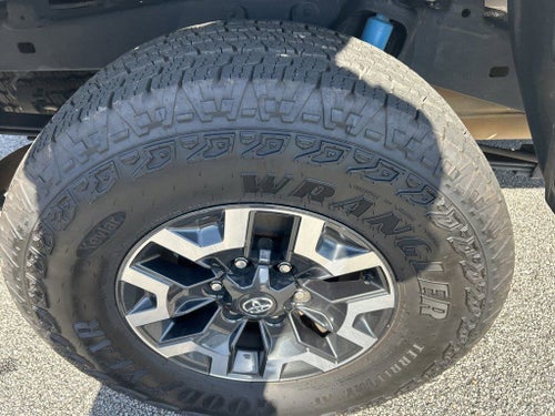 2023 Toyota Tacoma TRD Off-Road V6