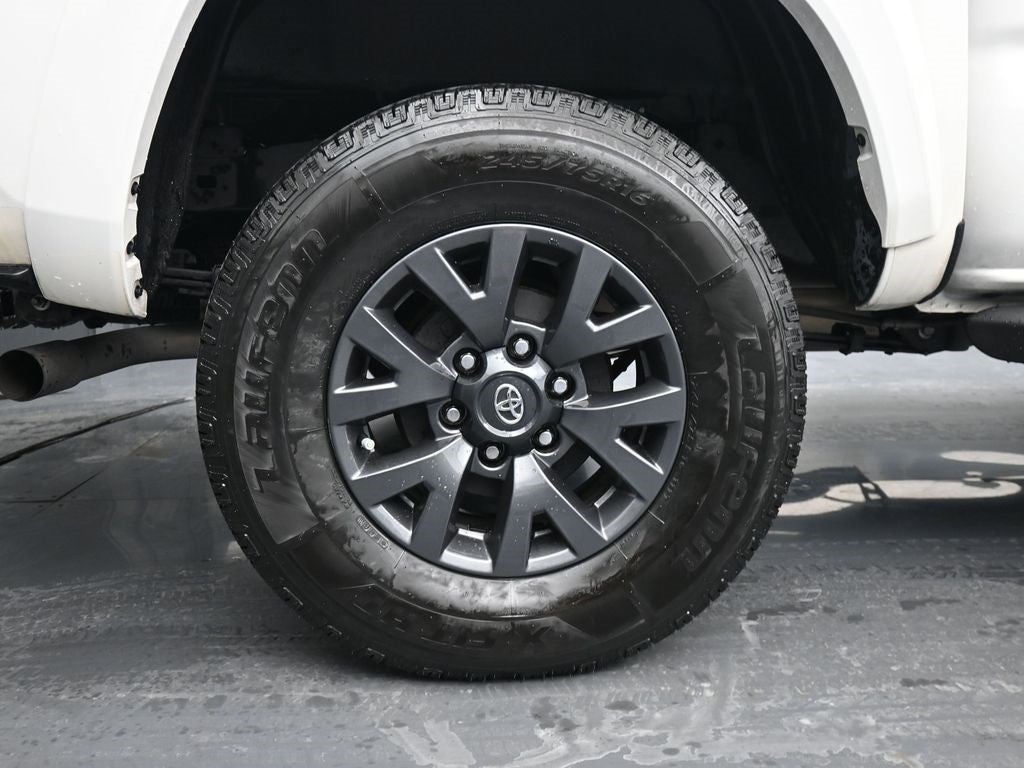 2023 Toyota Tacoma SR5 V6