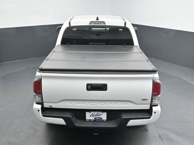 2022 Toyota Tacoma TRD Off-Road V6