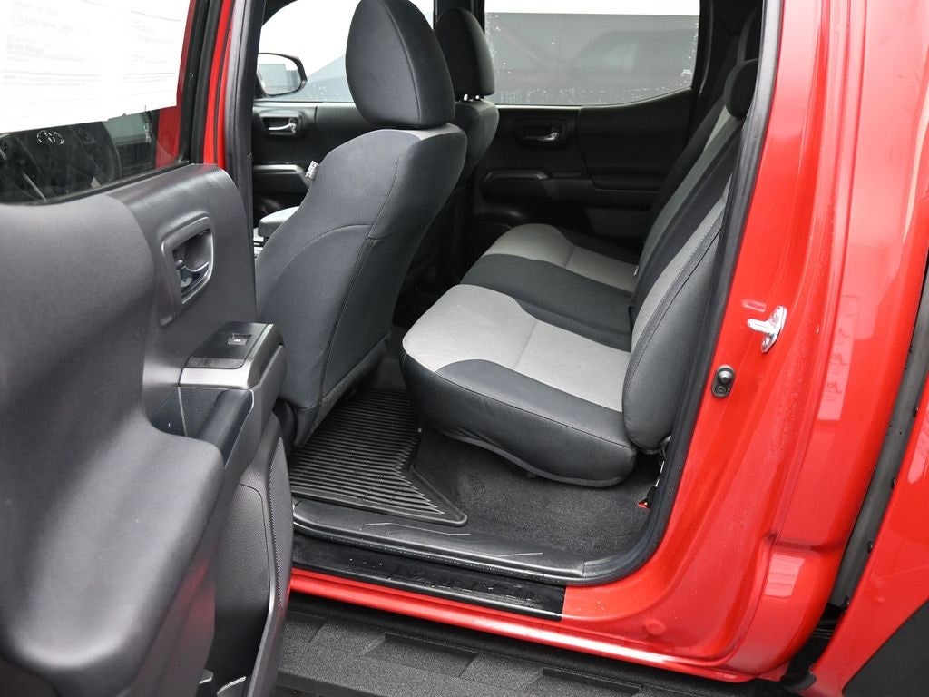 2022 Toyota Tacoma TRD Off-Road V6