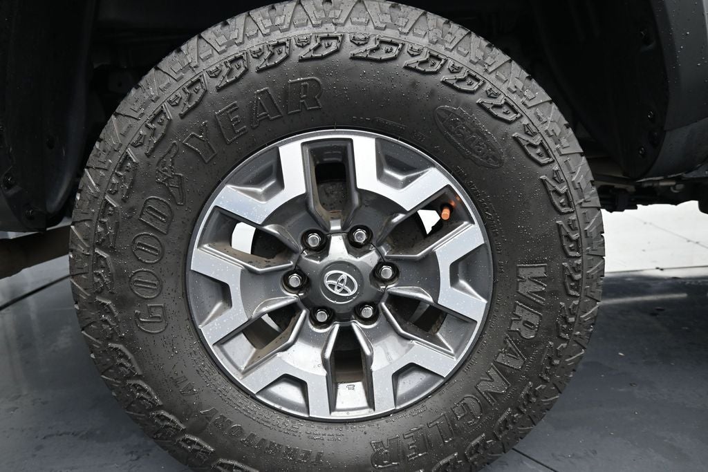 2023 Toyota Tacoma TRD Off-Road V6