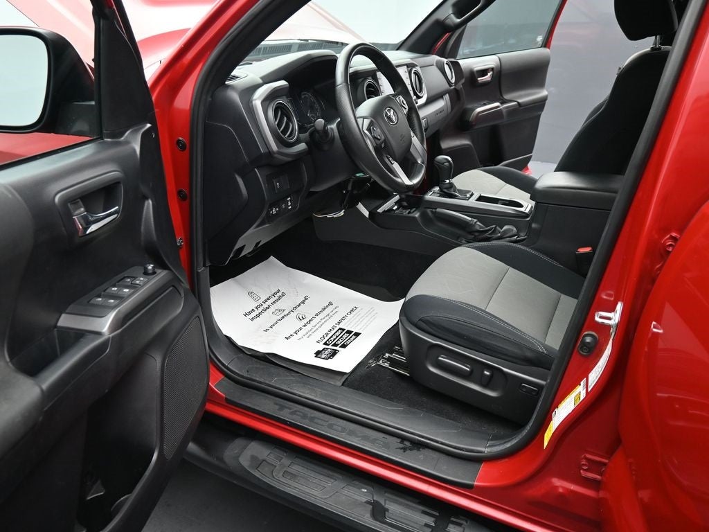 2021 Toyota Tacoma TRD Sport V6