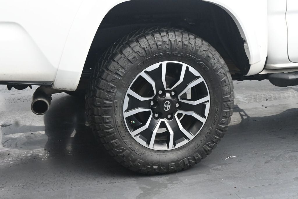 2023 Toyota Tacoma TRD Sport V6
