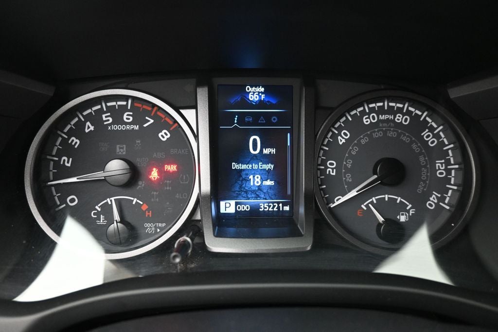 2023 Toyota Tacoma TRD Sport V6