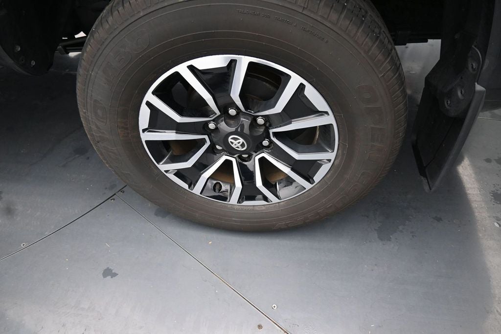 2023 Toyota Tacoma TRD Sport V6