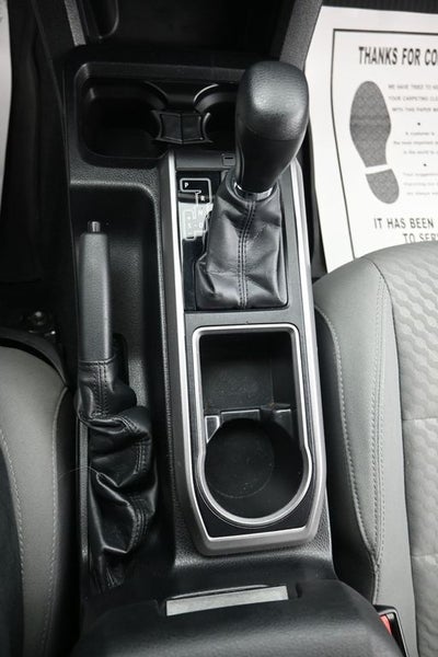 2022 Toyota Tacoma SR5 V6