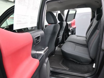 2022 Toyota Tacoma SR5 V6