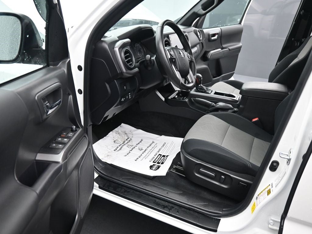 2023 Toyota Tacoma TRD Sport V6