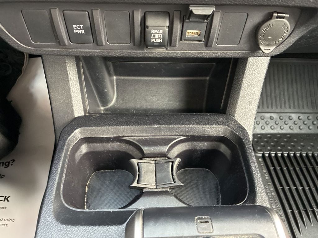 2020 Toyota Tacoma SR5 V6