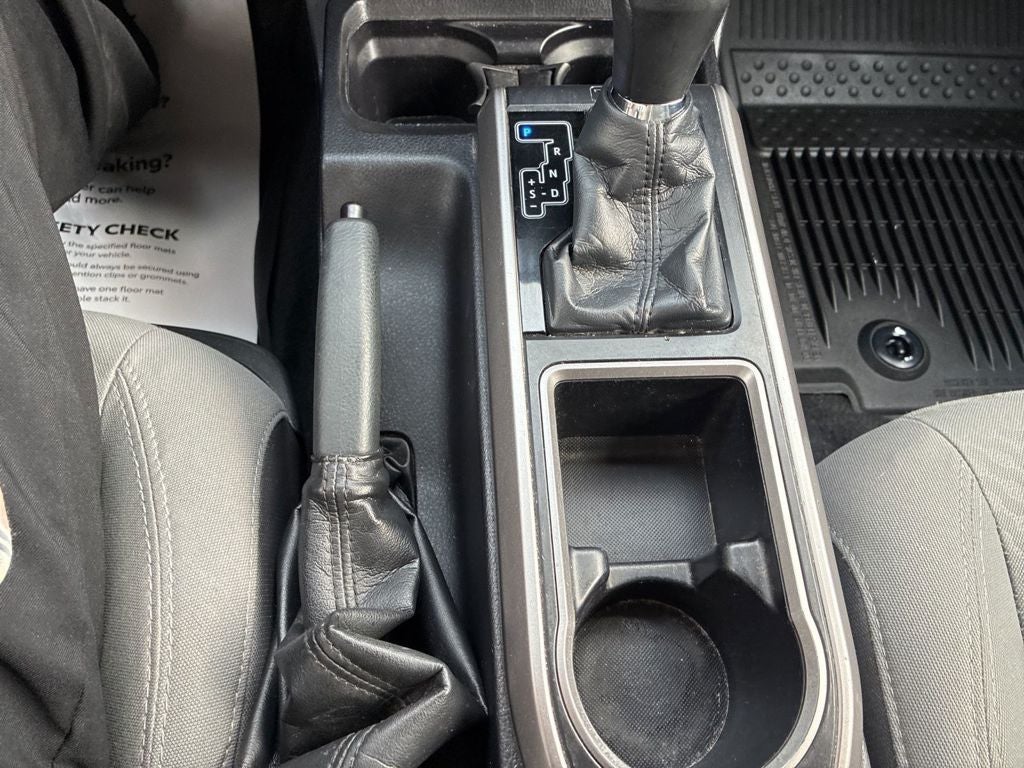 2020 Toyota Tacoma SR5 V6