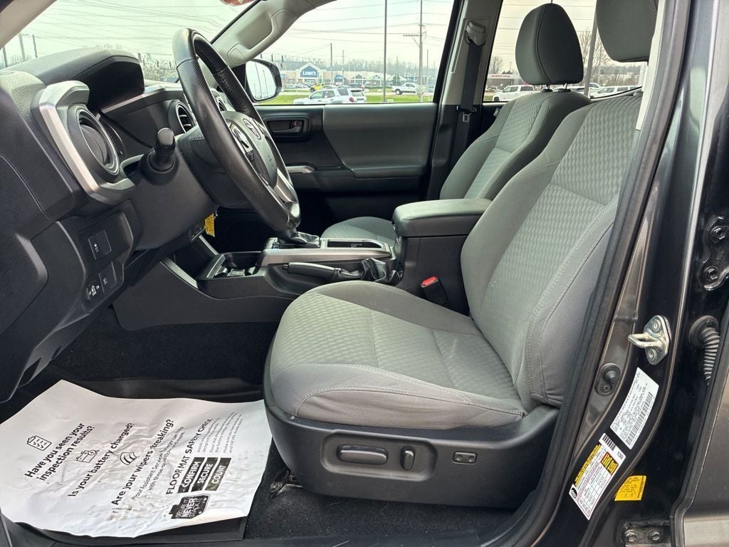 2020 Toyota Tacoma SR5 V6