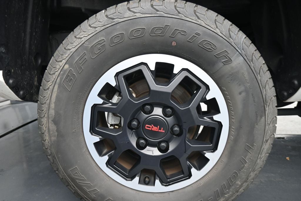 2024 Toyota Tacoma TRD Off-Road