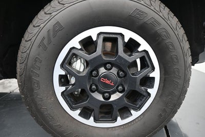 2024 Toyota Tacoma TRD Off-Road