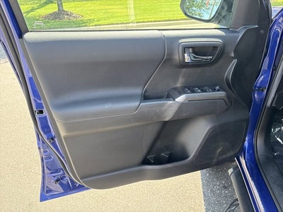2022 Toyota Tacoma TRD Off-Road V6