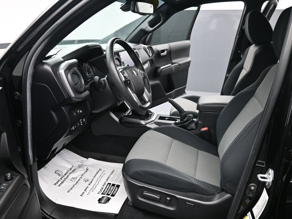 2022 Toyota Tacoma TRD Off-Road V6