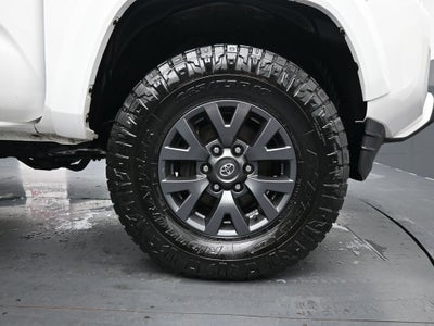 2022 Toyota Tacoma SR5 V6