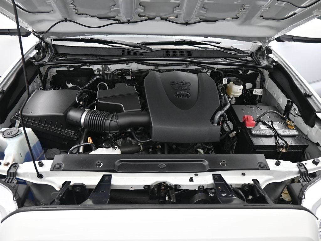 2022 Toyota Tacoma SR5 V6