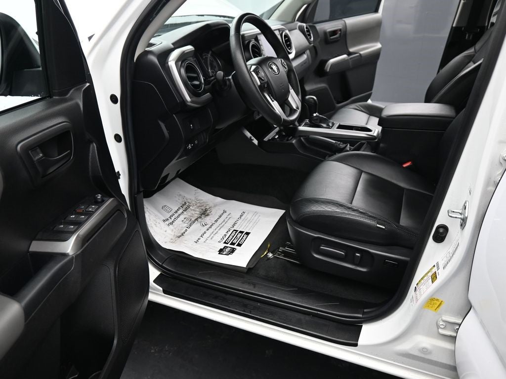 2022 Toyota Tacoma SR5 V6