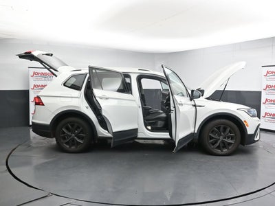 2024 Volkswagen Tiguan 2.0T SE