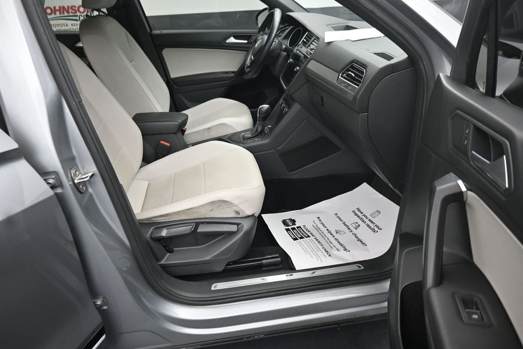 2021 Volkswagen Tiguan 2.0T SE R-Line Black