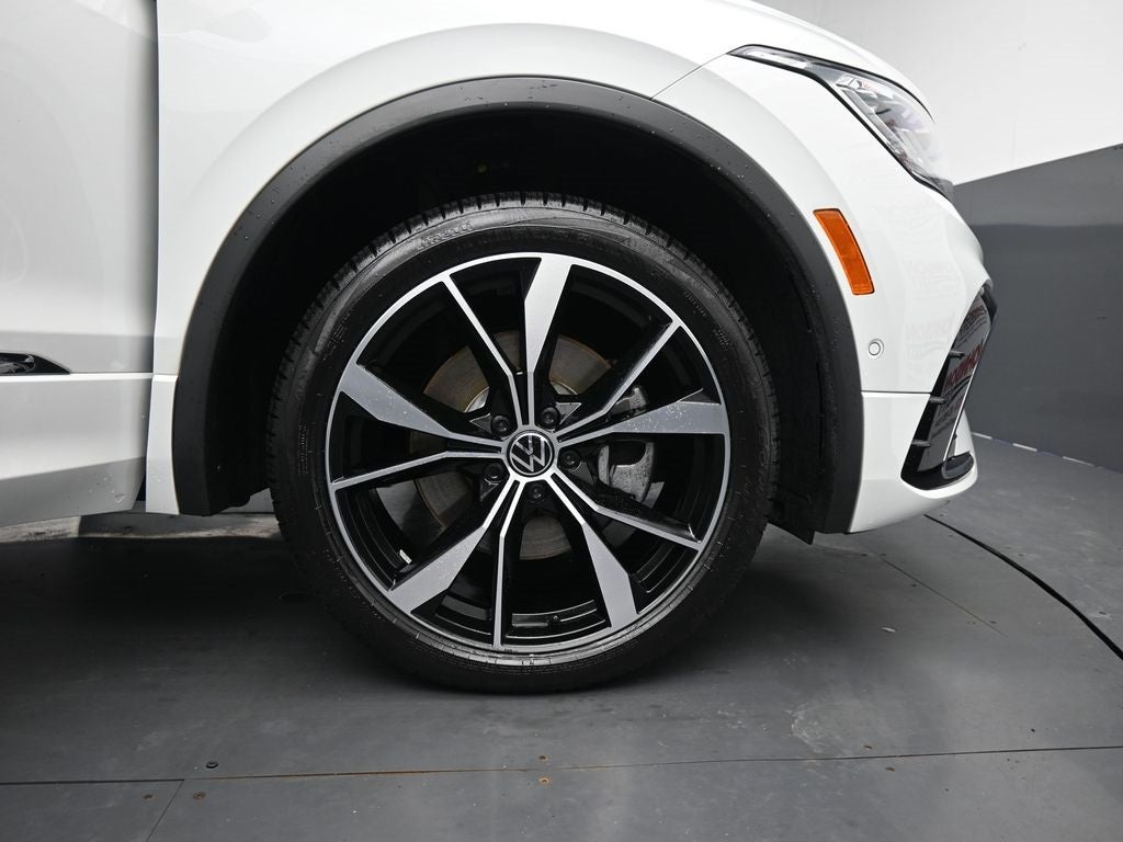 2024 Volkswagen Tiguan 2.0T SEL R-Line