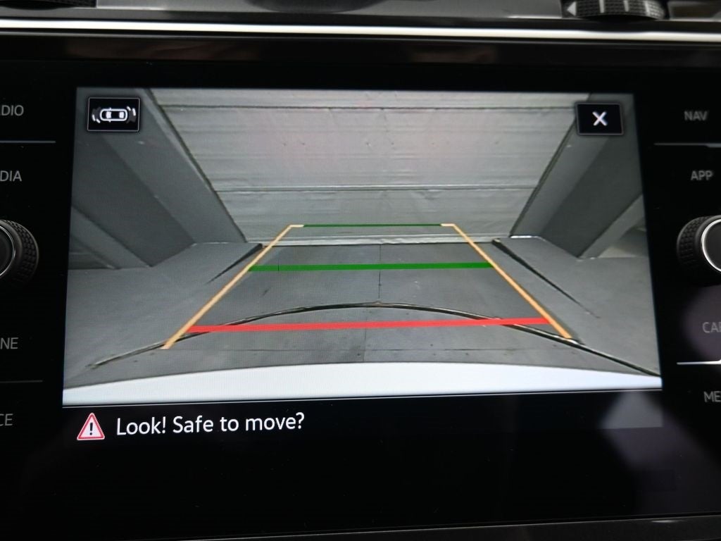 2024 Volkswagen Tiguan 2.0T SEL R-Line