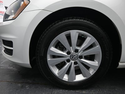 2015 Volkswagen Golf TDI S 4-Door