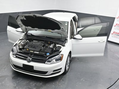 2015 Volkswagen Golf TDI S 4-Door