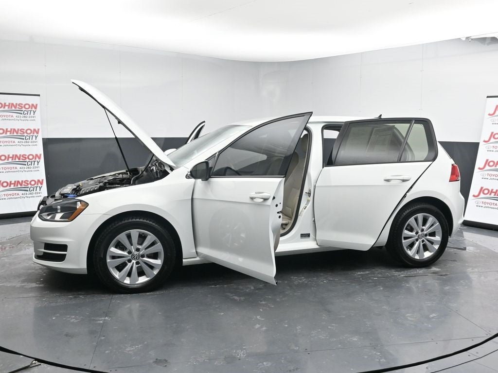 2015 Volkswagen Golf TDI S 4-Door