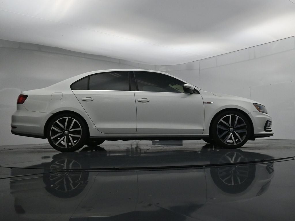 2018 Volkswagen Jetta GLI 2.0