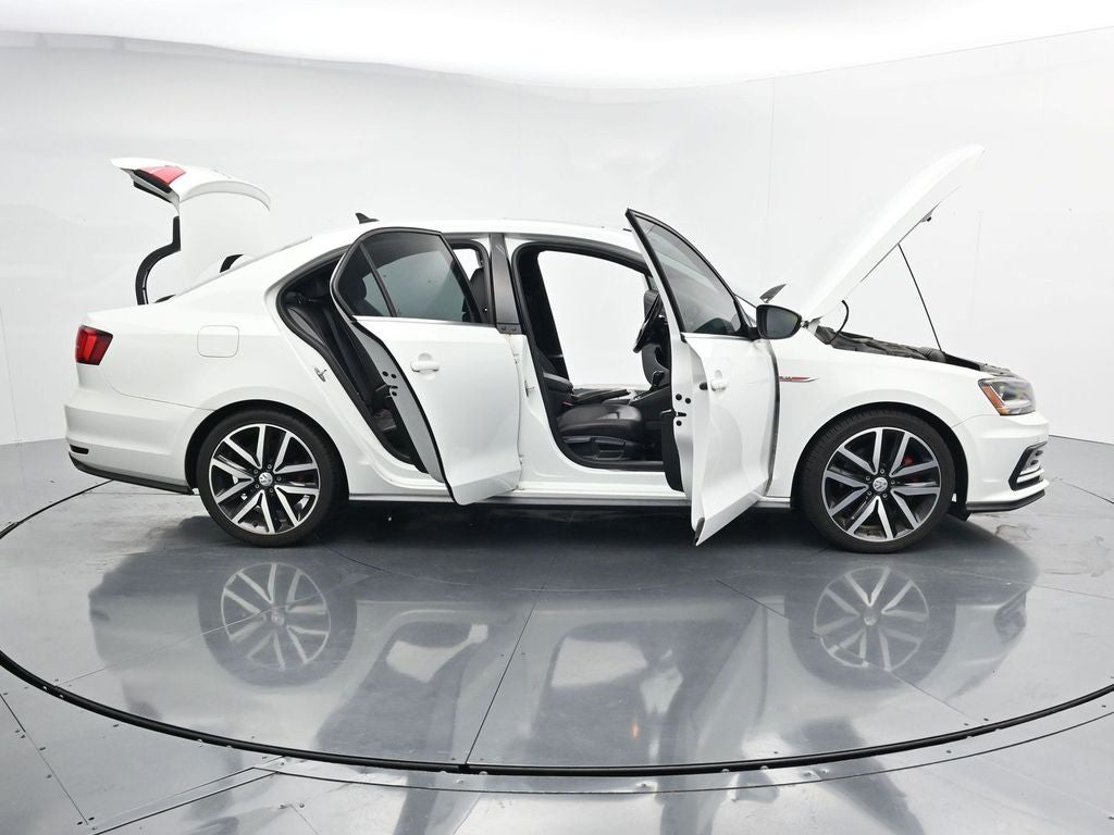 2018 Volkswagen Jetta GLI 2.0