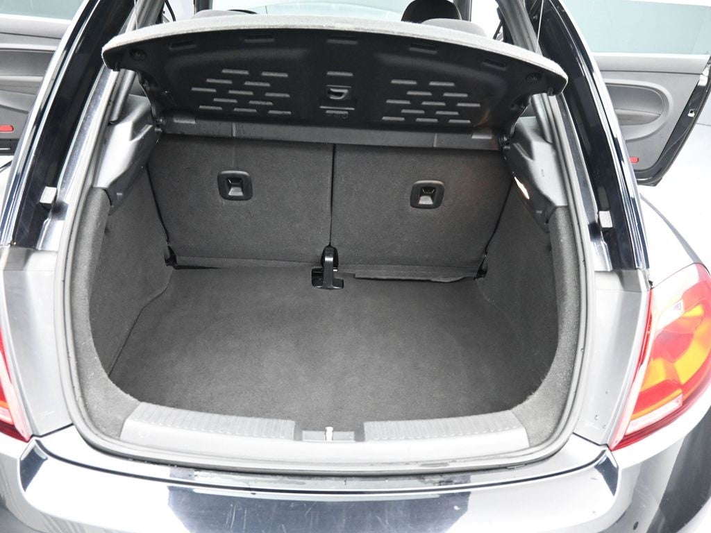 2019 Volkswagen Beetle 2.0T S