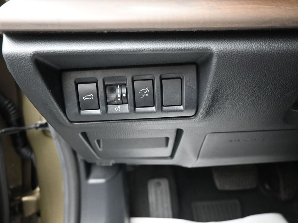 2020 Subaru Outback Touring