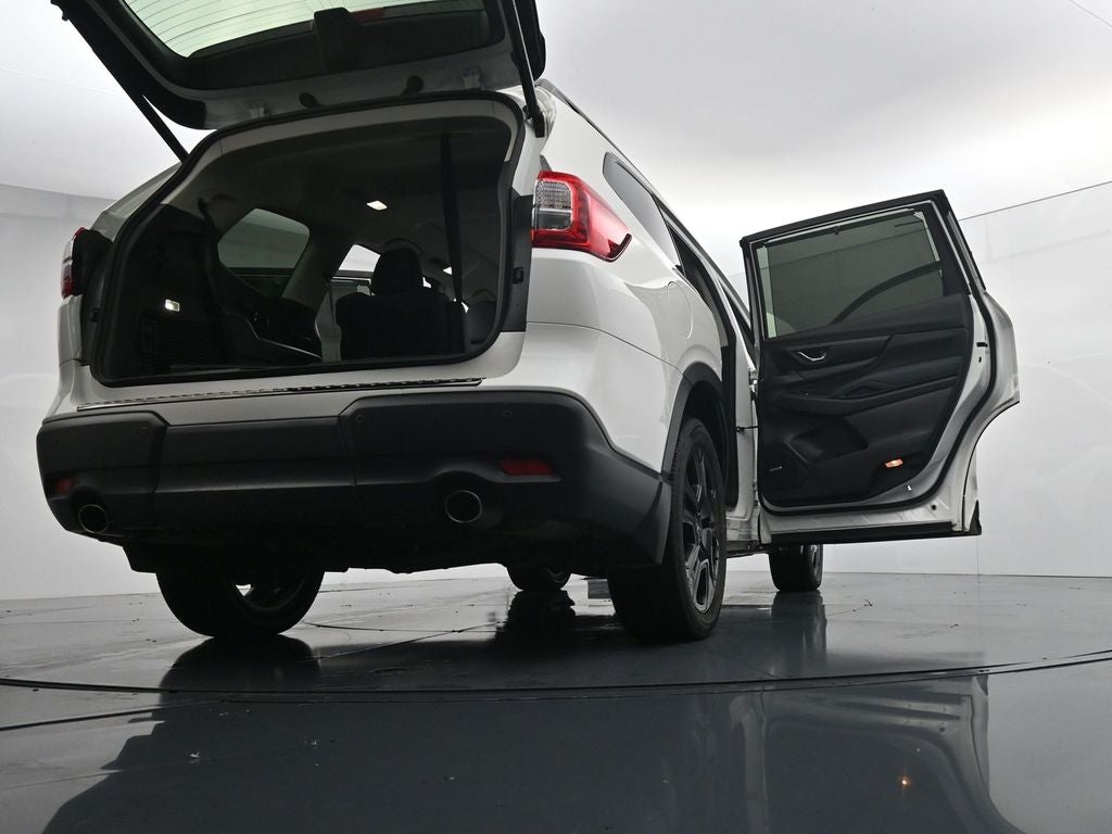 2025 Subaru Ascent Onyx Edition Touring
