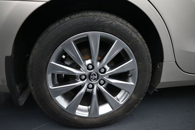 2017 Toyota Camry XLE