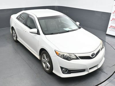 2014 Toyota Camry SE