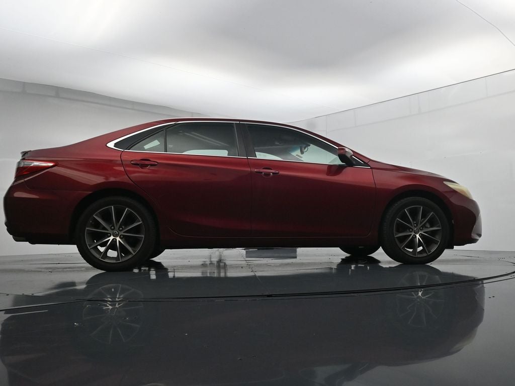 2016 Toyota Camry XSE